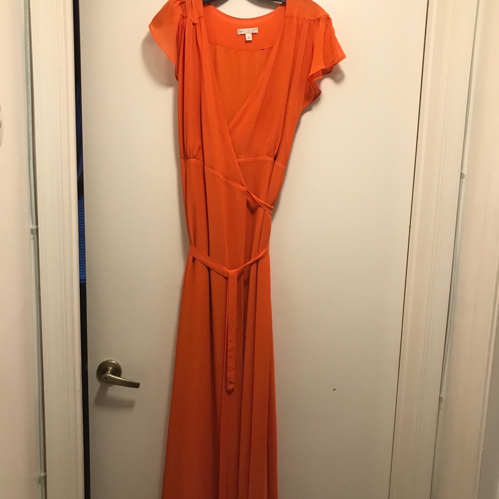 Long Eva Mendez wrap dress
